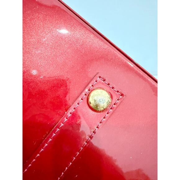 Louis Vuitton Pomme D’amour Monogram Vernis Alma MM Satchel Bag Fiery Red - Picture 11 of 12